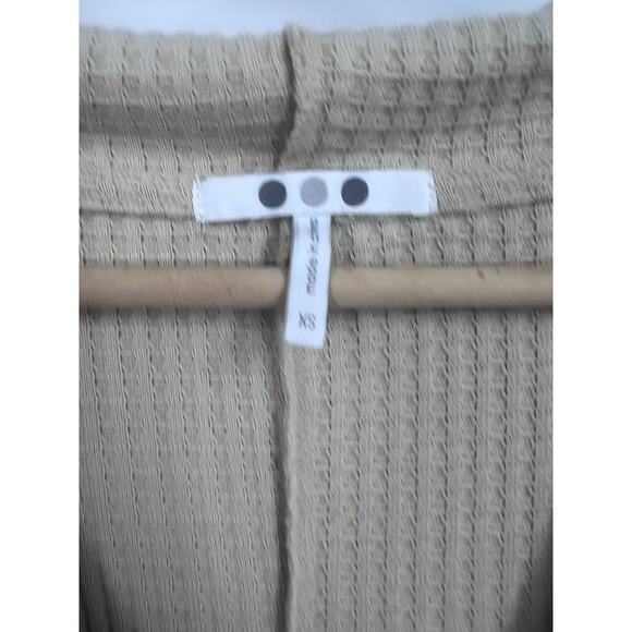 Three Dots Taupe Waffle Knit Hooded Crop Henley XS Oversized V-neck - Picture 4 of 6